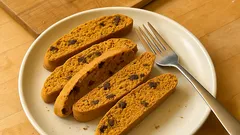 Biscotti vegani zucca e cioccolato: morbidi, speziati e pronti in poco tempo