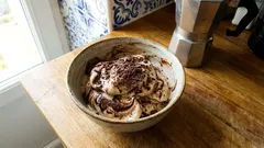 Gelato di sola frutta senza gelatiera: cremoso in 5 minuti con frutta congelata